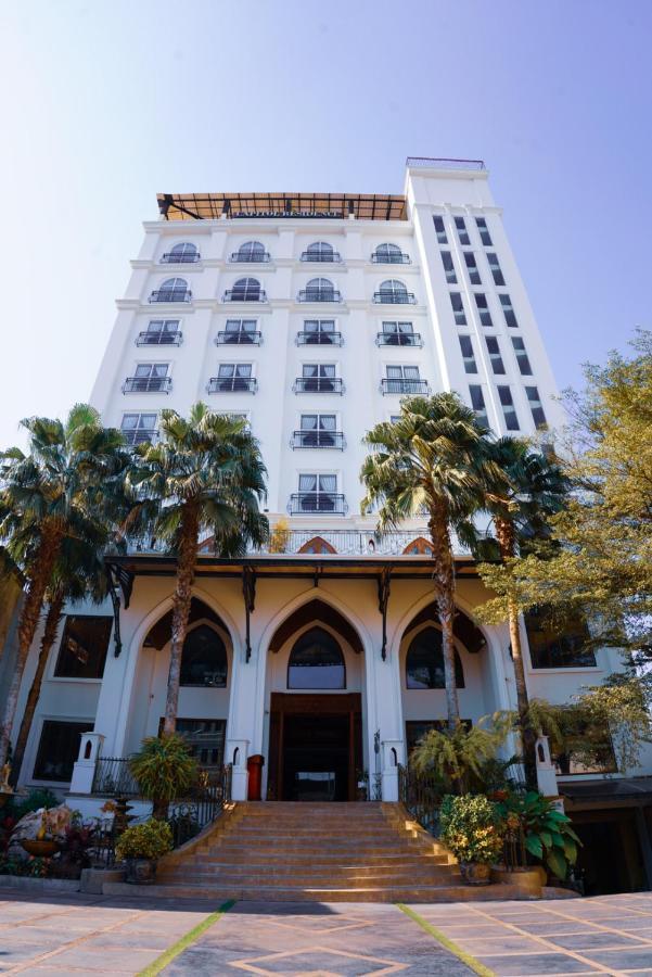 Capitol Residence Vientiane Extérieur photo