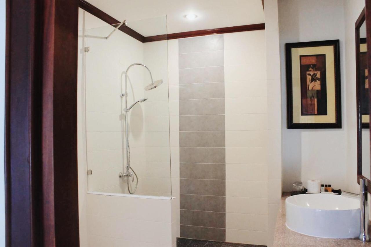 Capitol Residence Vientiane Extérieur photo